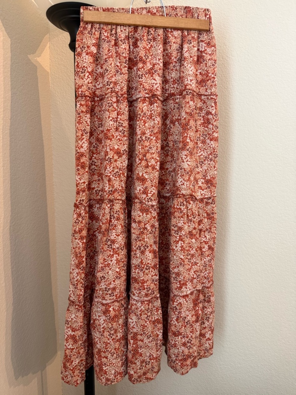 Floral Tiered ruffle peasant Maxi Skirt Rust orange white Floral cotton airy